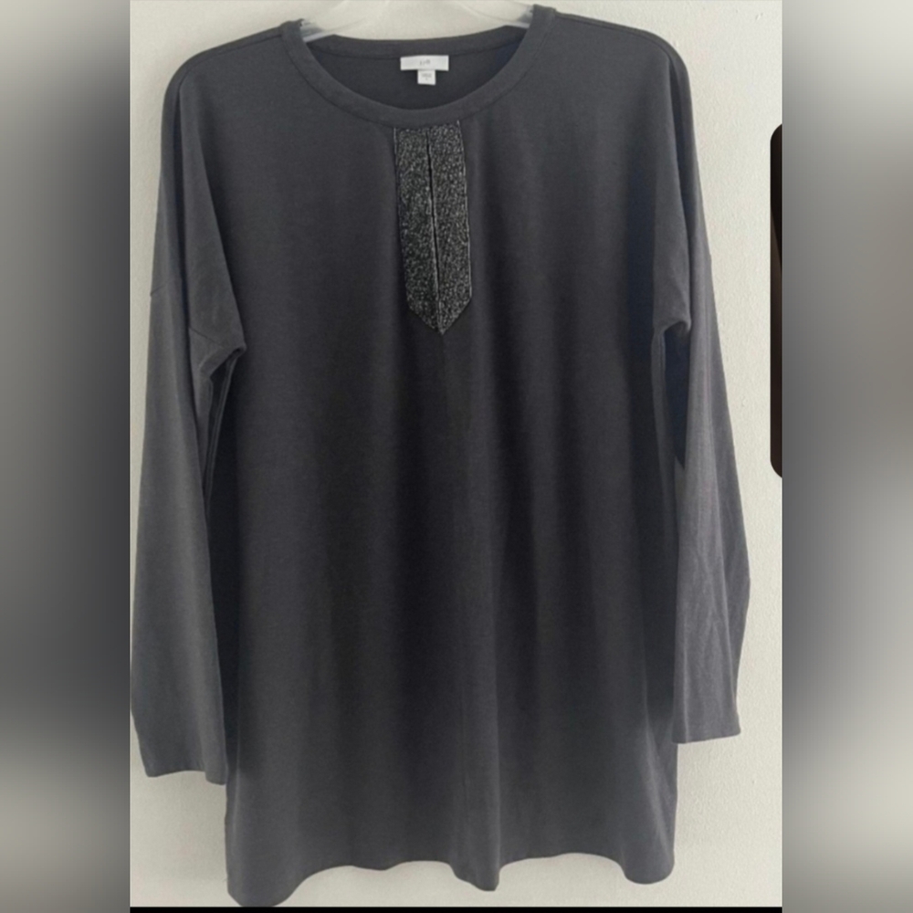 NWT J.JILL Women Top Blouse Size Large Long Sleeves Crew Neck Gray Color
